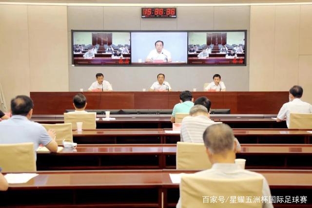 冯彦哲、黄东萍世锦赛混双摘银